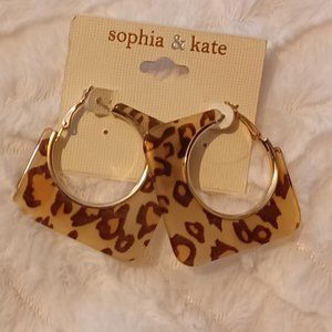SOPHIA & KATE
